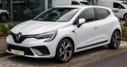 Renault Clio d'occasion à Sainte-Suzanne