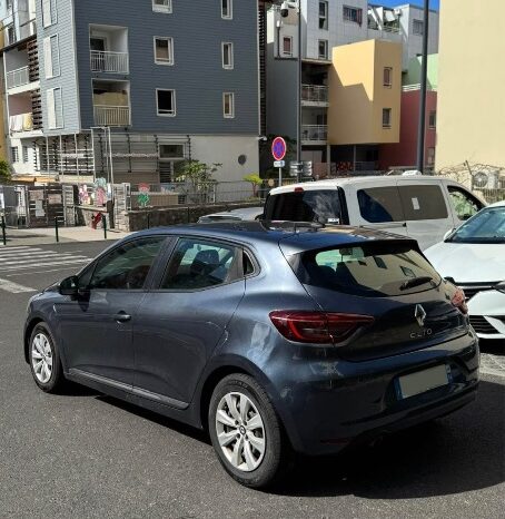 
								Renault Clio 2022 full									